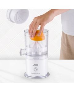 UFESA Cediljka za citruse Squeeze&Go, bela - 8422160056239