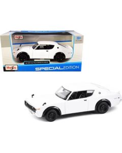 MAISTO Metalni model autića 1:24 1973 Nissan Skyline 31528 - 53005-1