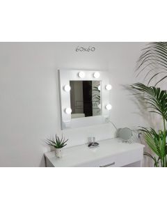 DURA Ogledalo za Šminkanje sa Ramom 60x60 sa 6 LED sijalica MakeUp Mirror Kozmetičko Frizer - DURA1309