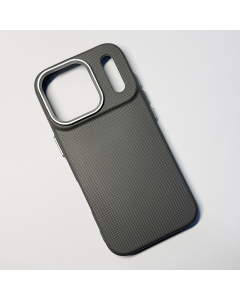 Maska za iPhone 17 Pro MonoLine siva