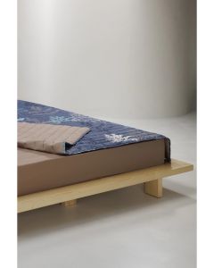 STEFAN Prekrivač od pamučnog satena 200x200cm, teget sa liskama - 632-1371
