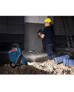 BOSCH Akumulatorski led reflektor GLI 18V-2200 C Solo, bez baterija i punjača - 0601446501