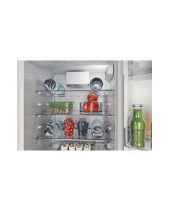 WHIRLPOOL Ugradni kombinovani fržider WHC18D011C1 SF