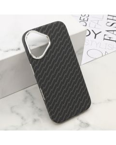 Maska UrbanMesh za iPhone 16