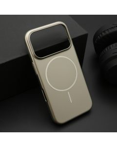 Maska PURE MATTE MagSafe za iPhone 17 Pro, zlatna