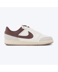 JORDAN Patike air skyline lole M