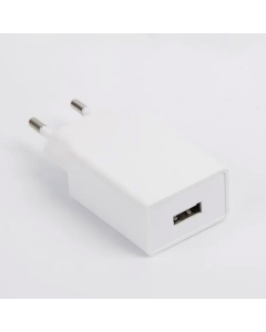 Kućni punjač eFine USB 2.4A beli - 607600
