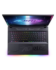 GIGABYTE AORUS MASTER 18 BZH 18 inch QHD+ 240Hz 1200nits Core Ultra 9 275HX 32GB 2TB SSD GeForce RTX 5090 24GB RGB Backlit Win11Pro gaming laptop