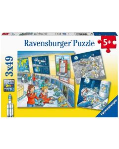 Ravensburger puzzle - Na svemirskoj misiji sa Tomom i Mijom - 3x49 delova - RA05088