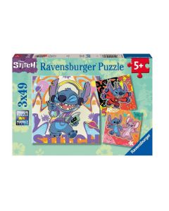 Ravensburger puzzle - Stitch Play the day away - 3x49 delova - RA12001070