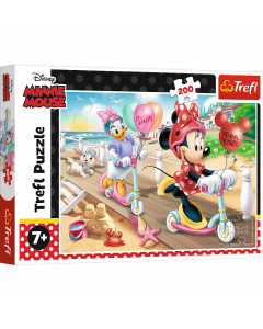 TREFL Puzzle za decu Minnie Mouse on the beach 13262 - 200 delova