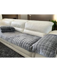 VIKTORIJA Set prekrivač trodelni Siva boja - VLK000477-sivaboja