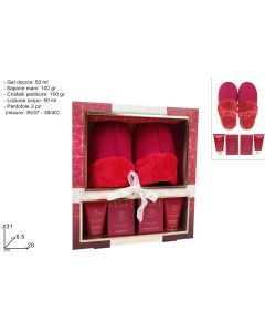 Novogodišnje poklon pakovanje crvene papuče + set od 4 dela za negu tela