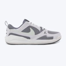 JORDAN Patike cmft era M