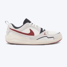 JORDAN Patike cmft era M