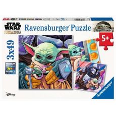 Ravensburger puzzle - Mandalorian: Grogu - 15 delova